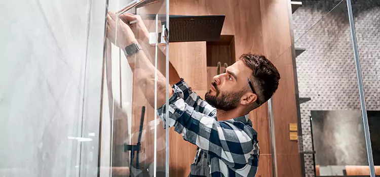 Replace Shower Doors with Frameless Jamestown